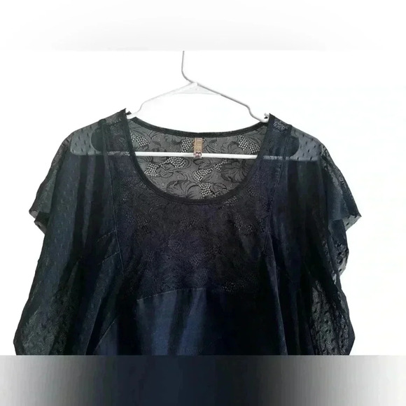 Free People Blue Floral Lace Stretchy Mesh Blouse Top Raglan Short Sleeve Sz S/P - Picture 2 of 12